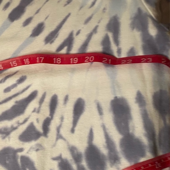 Ava & Viv Tie Dye Sweatshirt size X - Picture 7 of 11